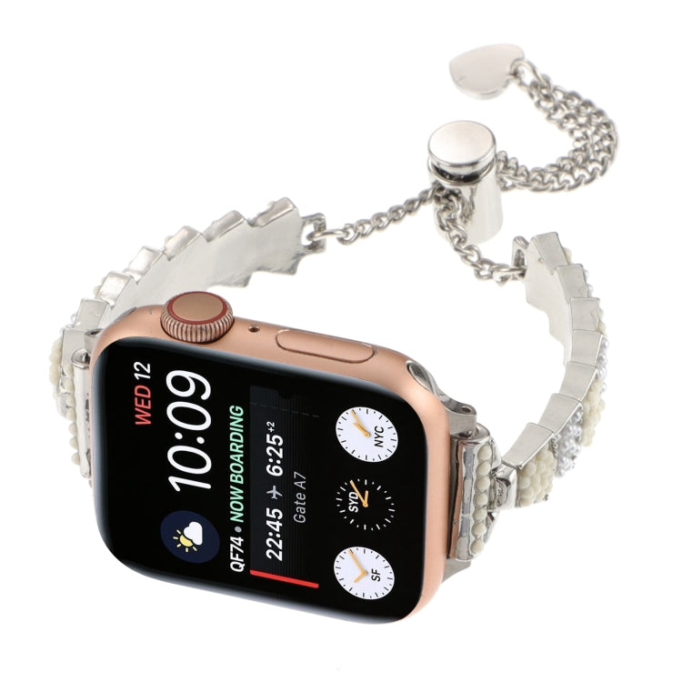 For Apple Watch SE 2023 44mm Shell Beads Chain Bracelet Metal Watch Band(Beige White Silver) - Watch Bands by PMC Jewellery | Online Shopping South Africa | PMC Jewellery