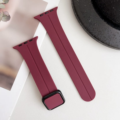 For Apple Watch SE 2023 44mm Magnetic Square Buckle Silicone Watch Band(Wine Red) - Watch Bands by PMC Jewellery | Online Shopping South Africa | PMC Jewellery