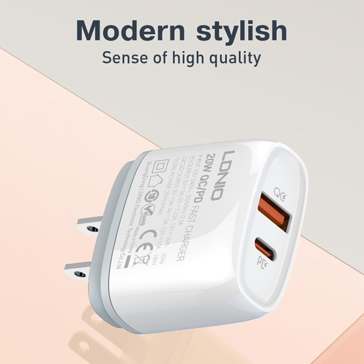 LDNIO Q229 QC3.0 / PD20W USB + Type-C Fast Charger with 1m USB to 8 Pin Cable, Plug Type:UK Plug(White) - USB Charger by LDNIO | Online Shopping South Africa | PMC Jewellery | Buy Now Pay Later Mobicred