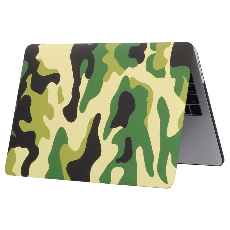 For 2016 New Macbook Pro 13.3 inch A1706 & A1708 Green Camouflage Pattern Laptop Water Decals PC Protective Case - MacBook Pro Cases by PMC Jewellery | Online Shopping South Africa | PMC Jewellery | Buy Now Pay Later Mobicred