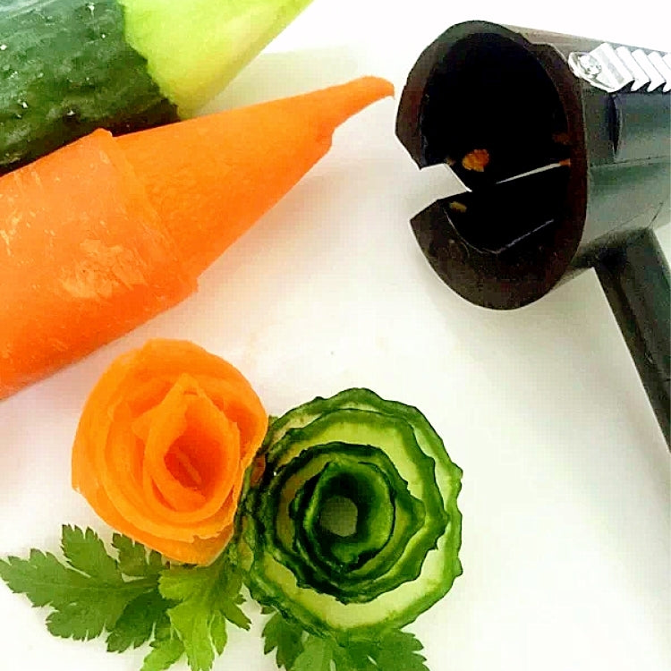 Plastic Vegetable Cutter Spiral Slicer Peeler Fruits Device Kitchen Gadget(Black) - Cutter & Peeler by PMC Jewellery | Online Shopping South Africa | PMC Jewellery | Buy Now Pay Later Mobicred