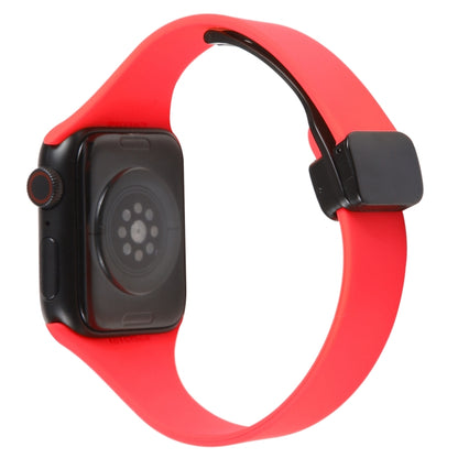 For Apple Watch SE 2022 44mm Magnetic Buckle Slim Silicone Watch Band(Red) - Watch Bands by PMC Jewellery | Online Shopping South Africa | PMC Jewellery